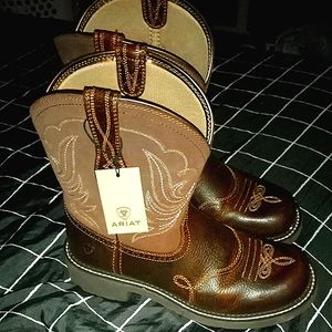 Women's Size 10 Ariat FatBaby Heritage Dapper Boots